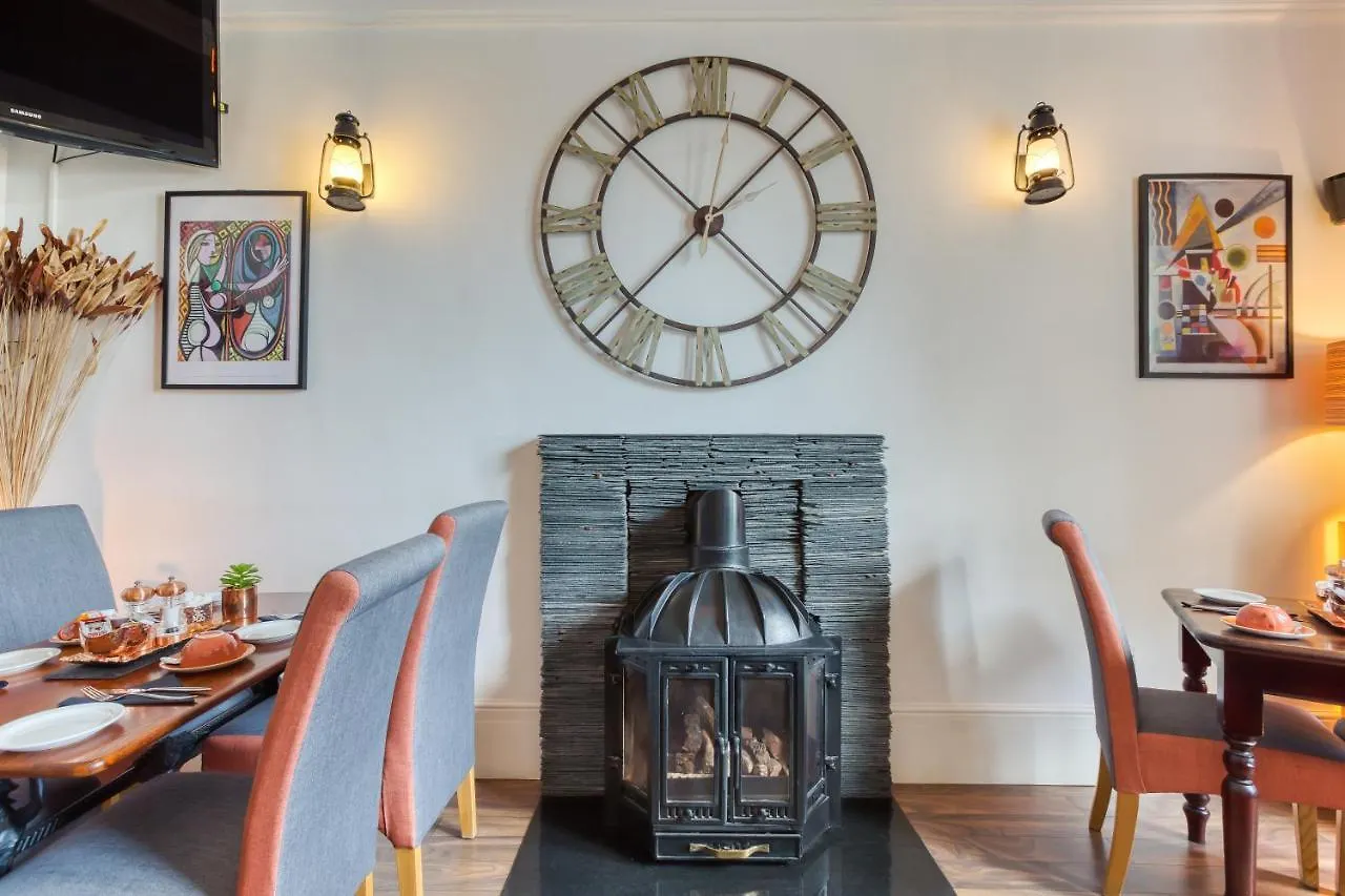 No32 Hotel EDI