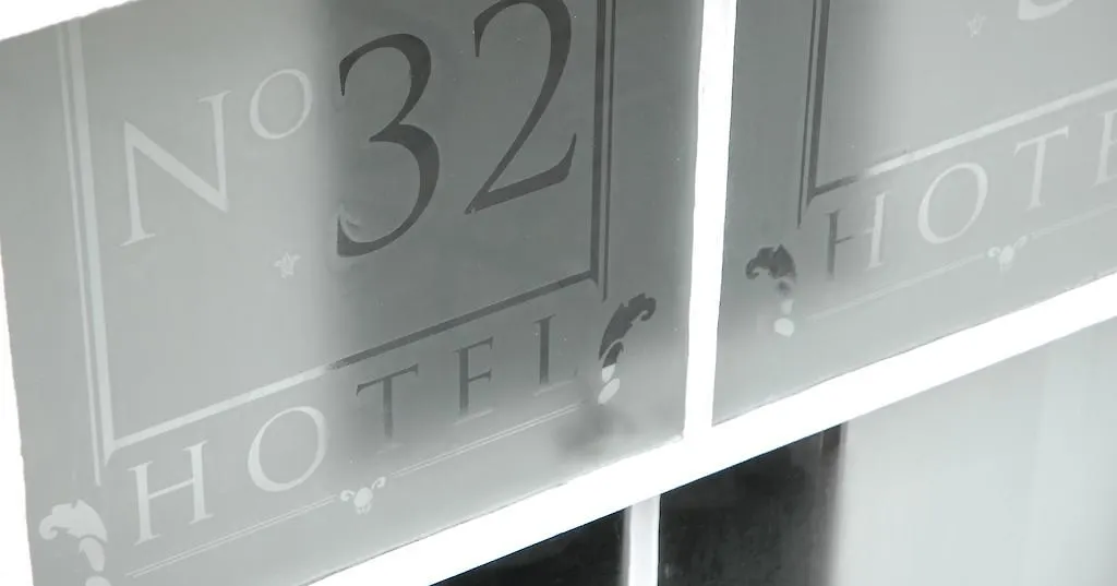 No32 Hotel EDI